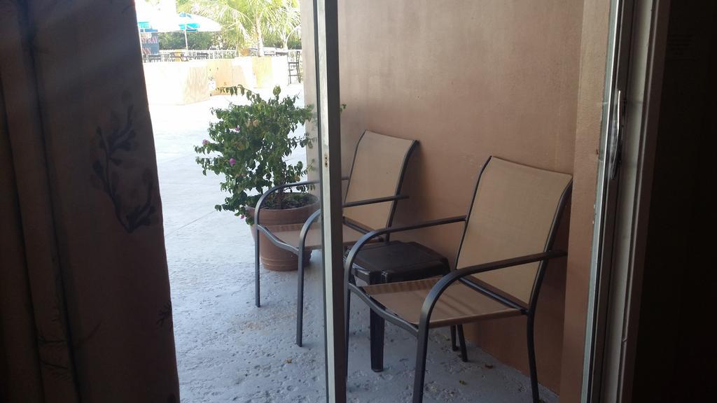 Seaspray Inn Beach Resort Палм Бийч Шорс Екстериор снимка