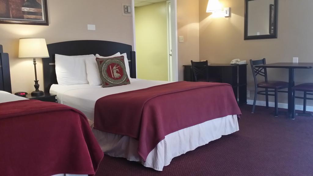 Seaspray Inn Beach Resort Палм Бийч Шорс Екстериор снимка