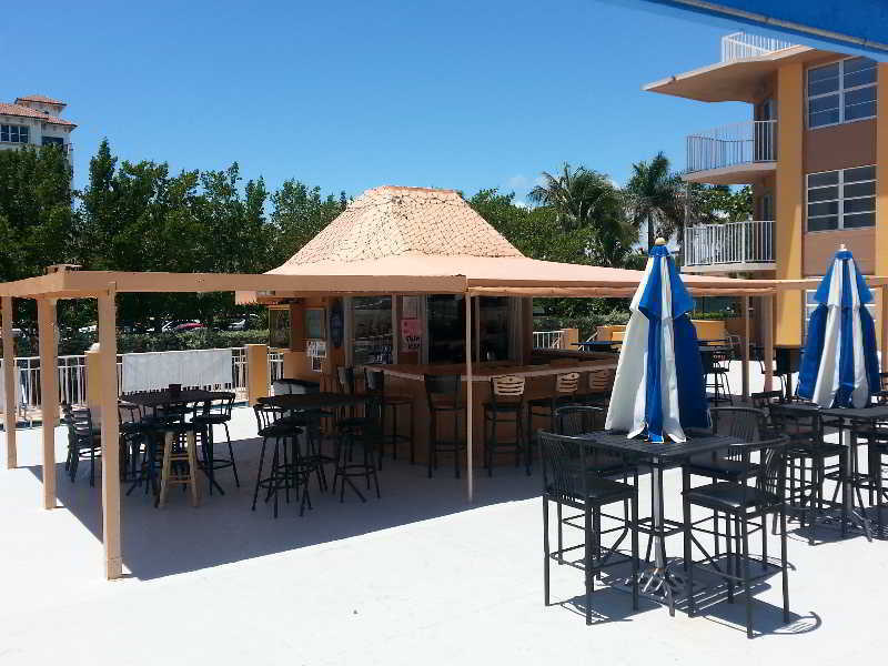 Seaspray Inn Beach Resort Палм Бийч Шорс Екстериор снимка