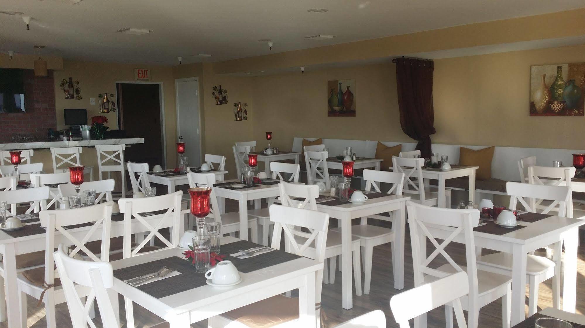 Seaspray Inn Beach Resort Палм Бийч Шорс Екстериор снимка