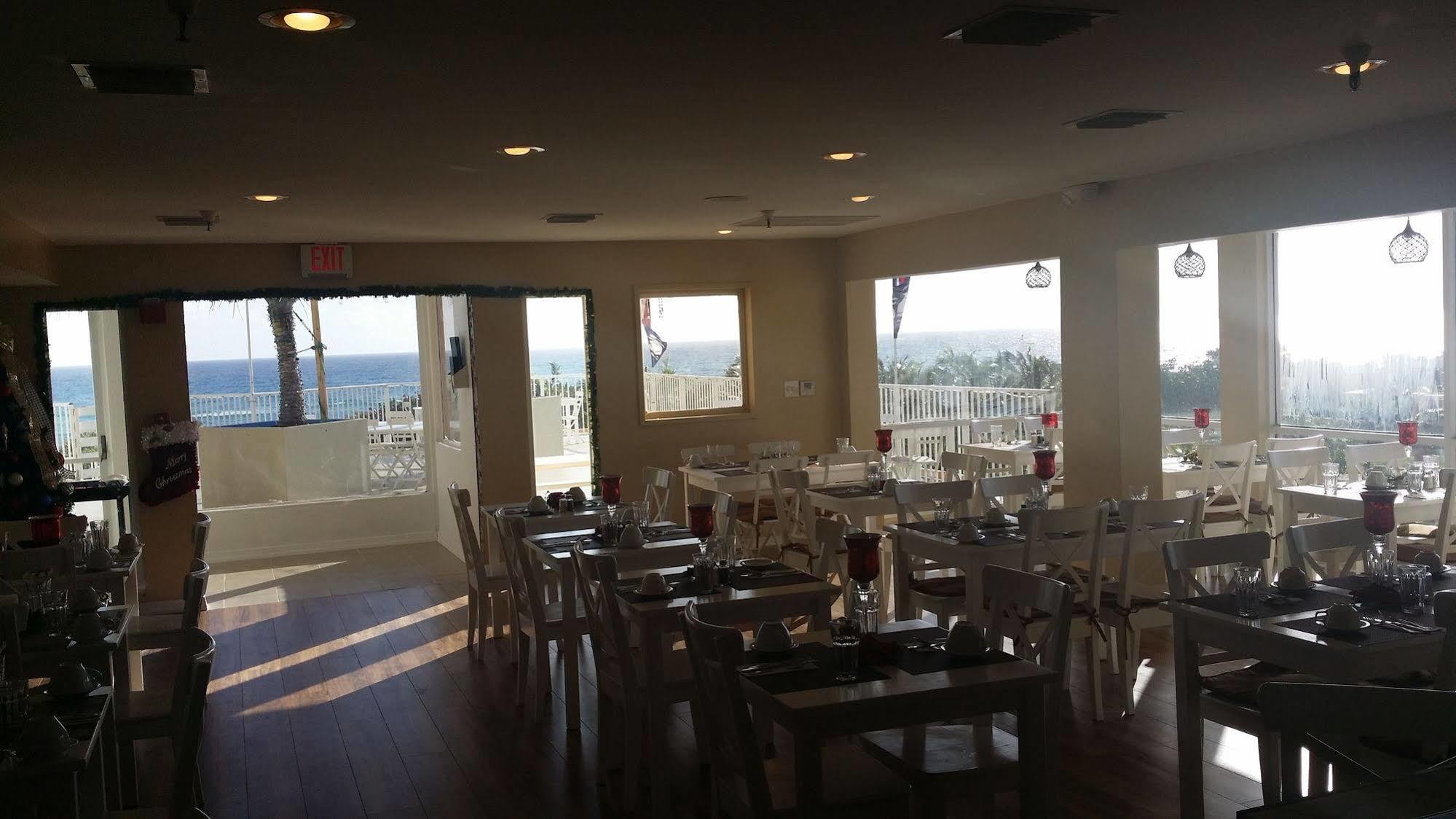 Seaspray Inn Beach Resort Палм Бийч Шорс Екстериор снимка