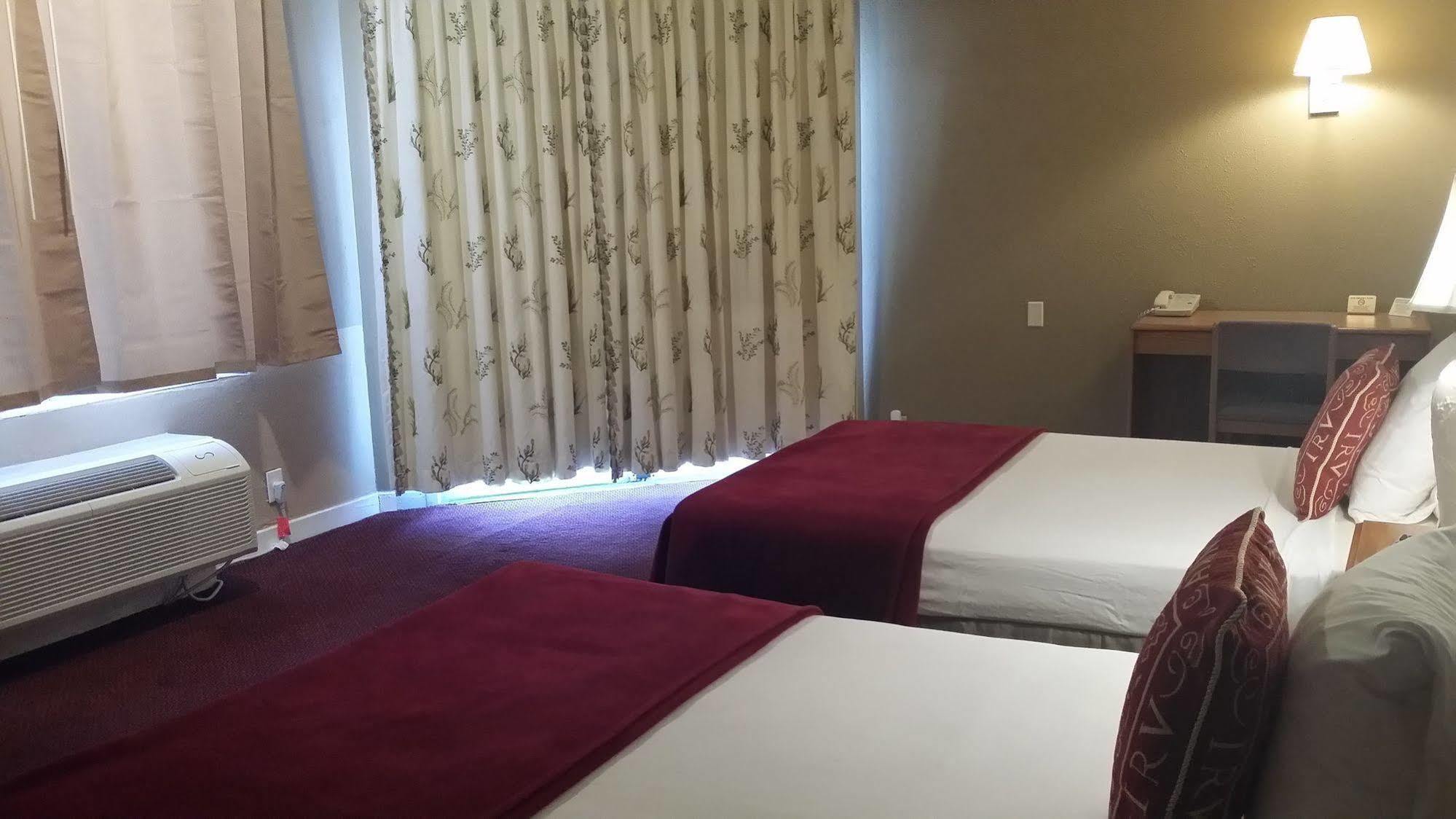 Seaspray Inn Beach Resort Палм Бийч Шорс Екстериор снимка